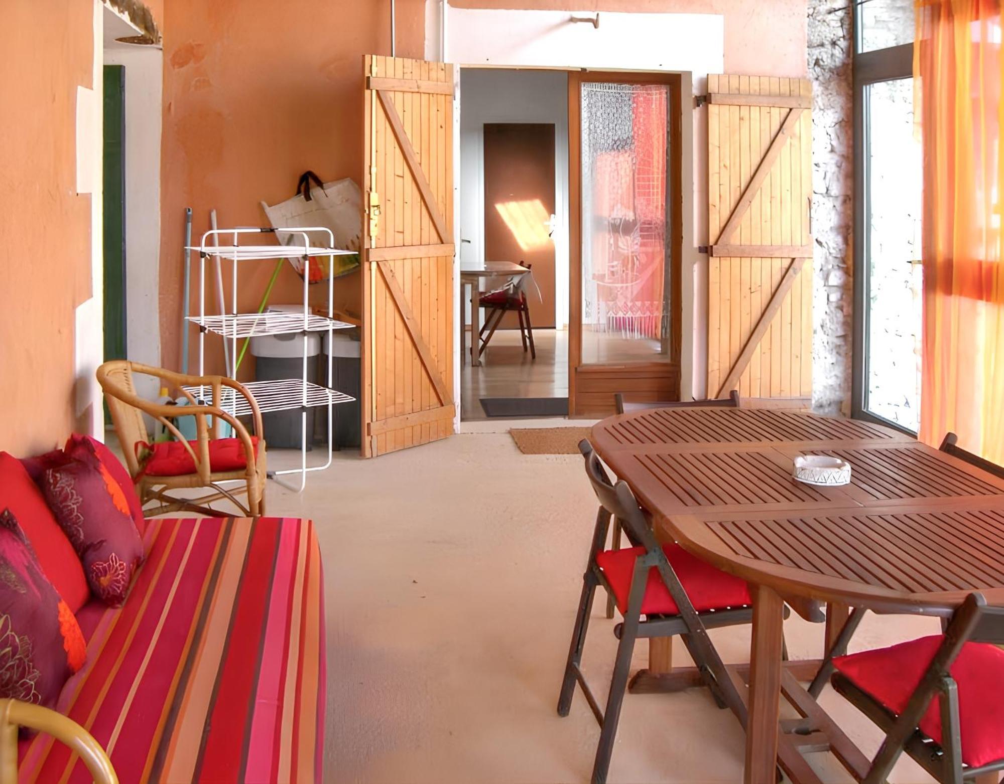 Maison Charmante Avec Terrasse Et Jardin A Noves Buitenkant foto